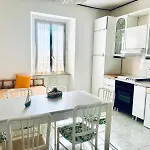 Apartment Borghetti *