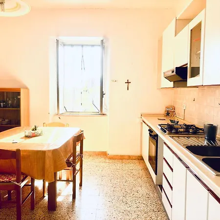 Borghetti Apartment *